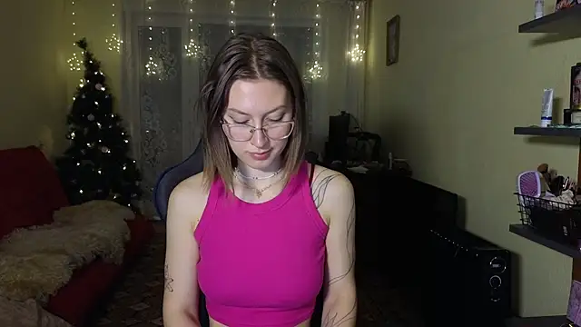 Snapshot of MalvinaBlum chatting on 12.09.24 MalvinaBlum online show from 12.09.24