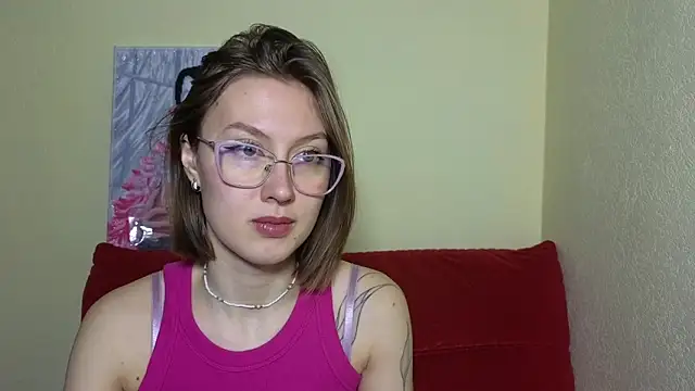 Snapshot of MalvinaBlum chatting on 01.11.25 MalvinaBlum online show from 01.11.25