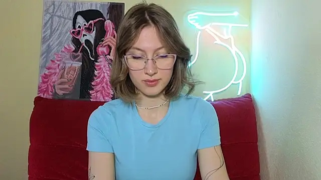 Snapshot of MalvinaBlum chatting on 03.23.25 MalvinaBlum online show from 03.23.25