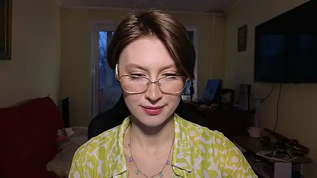 Snapshot of MalvinaBlum chatting on 11.19.25 MalvinaBlum online show from 11.19.25