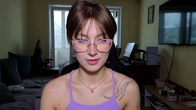 Snapshot of MalvinaBlum chatting on 02.17.26 MalvinaBlum online show from 02.17.26