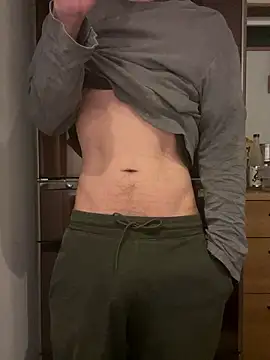 Snapshot of saku_chan_live chatting on 04.08.26 saku chan live online show from 04.08.26