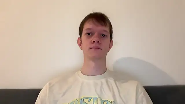 Snapshot of Cube933 chatting on 10.31.25 Cube933 online show from 10.31.25