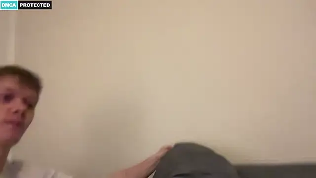 Snapshot of Cube933 chatting on 11.12.25 Cube933 online show from 11.12.25