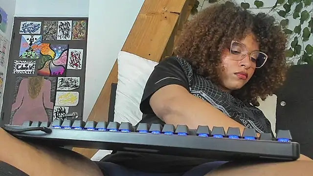 Snapshot of Ada_gales_ chatting on 12.20.24 Ada gales  online show from 12.20.24