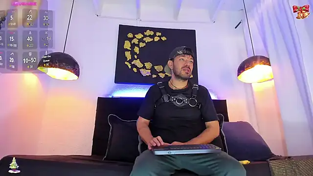 Snapshot of Angel_Snowhotxxx chatting on 01.03.25 Angel Snowhotxxx online show from 01.03.25