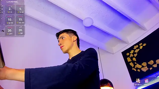 Snapshot of Angel_Snowhotxxx chatting on 01.09.25 Angel Snowhotxxx online show from 01.09.25