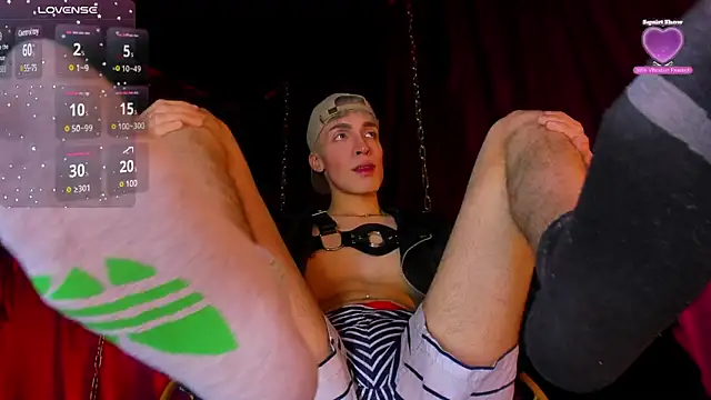 Snapshot of Angel_Snowhotxxx chatting on 03.21.25 Angel Snowhotxxx online show from 03.21.25