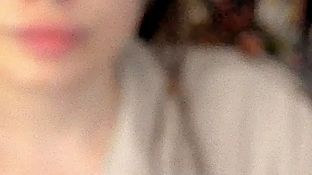 IceDanielles online show from 11.16.25