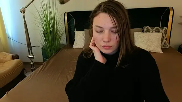 IceDanielles online show from 04.03.26