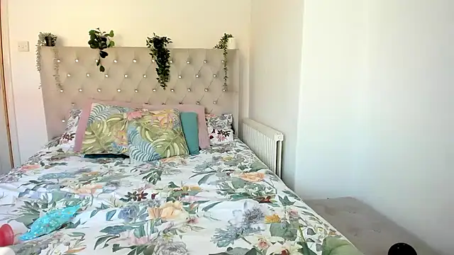 Alexia-Lee online show from 03.08.25