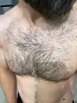 Snapshot of mocinhohrc chatting on 03.20.25 mocinhohrc online show from 03.20.25