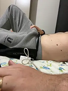 Snapshot of mocinhohrc chatting on 09.13.25 mocinhohrc online show from 09.13.25