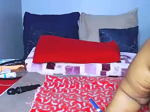 Snapshot of fatafricanqueen chatting on 09.13.25 fatafricanqueen online show from 09.13.25