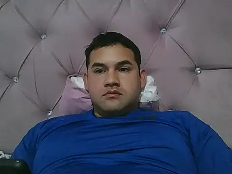 Snapshot of Maximil56 chatting on 07.17.26 Maximil56 online show from 07.17.26