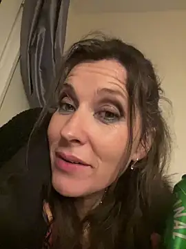 Lwhite1 online show from 04.03.26