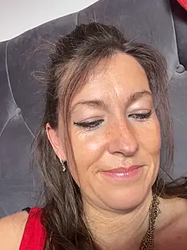 Lwhite1 online show from 04.12.26