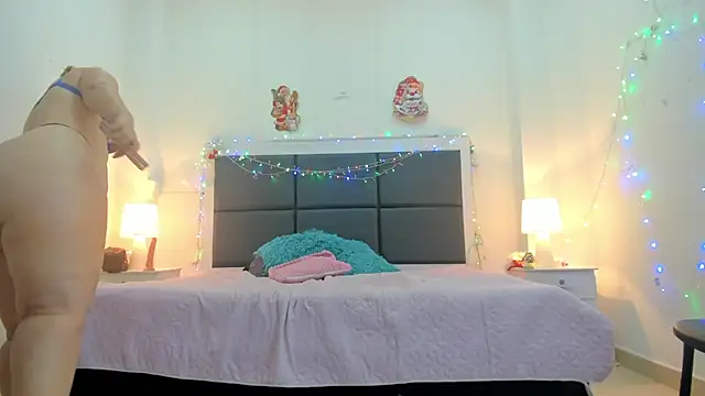 Aslhyn Gomez online show from 12.13.24