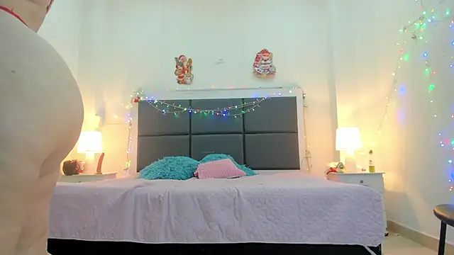 Aslhyn Gomez online show from 12.16.24