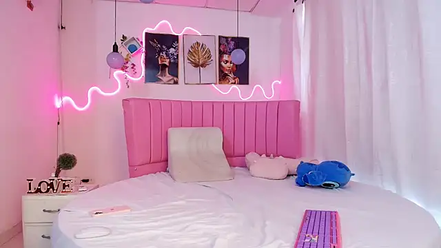 Azul horney online show from 02.12.25