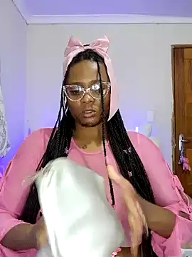 Snapshot of CocoBootyyy chatting on 02.02.25 CocoBootyyy online show from 02.02.25