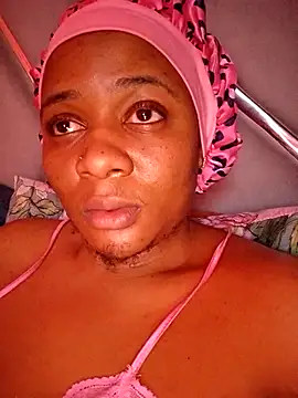 CocoBootyyy online show from 11.18.25