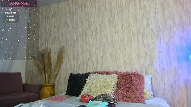 Snapshot of emily_parkerr chatting on 02.01.25 emily parkerr online show from 02.01.25