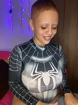 Snapshot of Charlotee_ chatting on 11.01.25 Charlotee  online show from 11.01.25