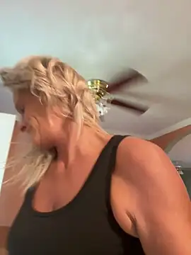 vixendoll87 online show from 10.01.25