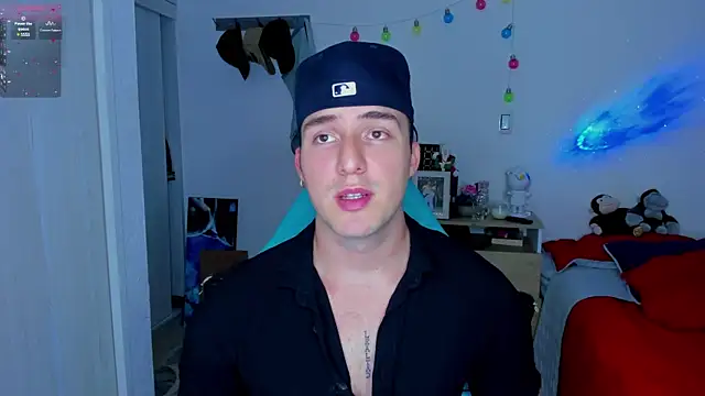 liam oficial02 online show from 01.21.25