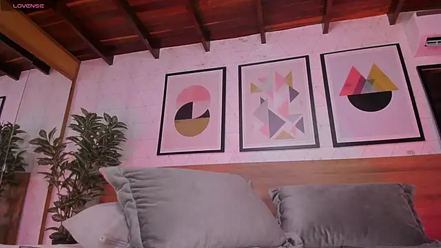 AgattaDuque online show from 02.24.25