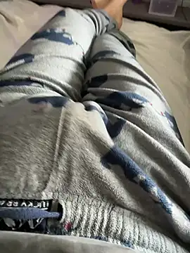 Snapshot of justinj27 chatting on 03.08.25 justinj27 online show from 03.08.25