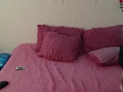 Snapshot of kyomy_222 chatting on 01.08.25 kyomy 222 online show from 01.08.25