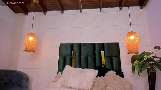 Taiissa  online show from 01.31.25