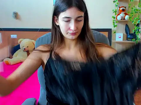 Moon-liza online show from 02.21.25