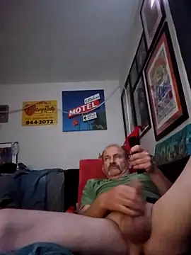 Snapshot of den-rock4u chatting on 03.07.25 den-rock4u online show from 03.07.25