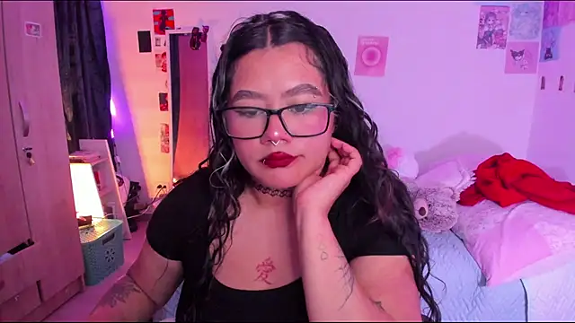 StephaniFox online show from 01.31.25