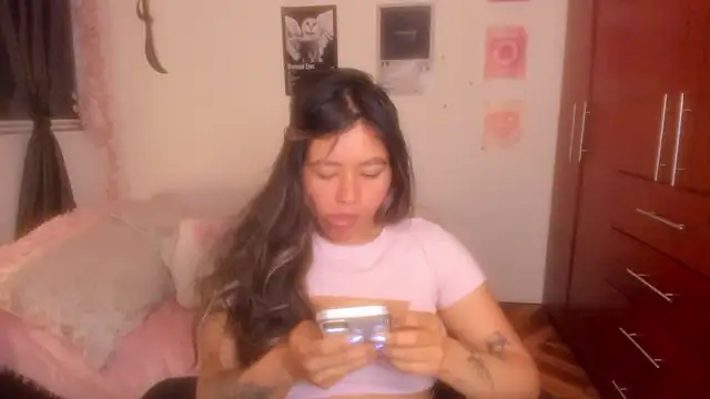 StephaniFox online show from 01.10.26