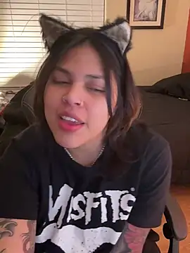 miacanela xo online show from 02.22.25