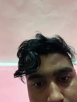 Snapshot of SweetFatBoy chatting on 01.12.25 SweetFatBoy online show from 01.12.25