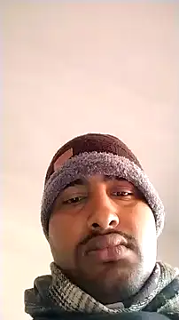 Snapshot of SweetFatBoy chatting on 01.13.25 SweetFatBoy online show from 01.13.25