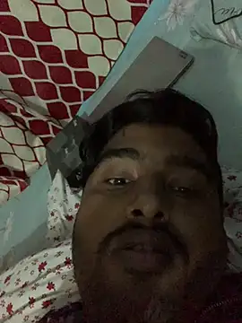 Snapshot of SweetFatBoy chatting on 02.19.25 SweetFatBoy online show from 02.19.25