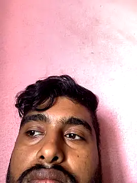 Snapshot of SweetFatBoy chatting on 10.19.25 SweetFatBoy online show from 10.19.25