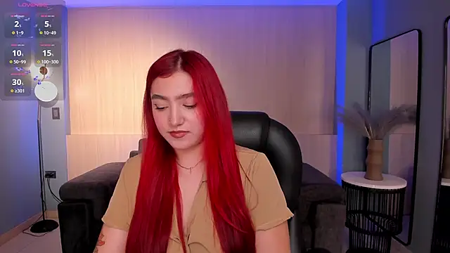 ViolettCastel online show from 02.20.25