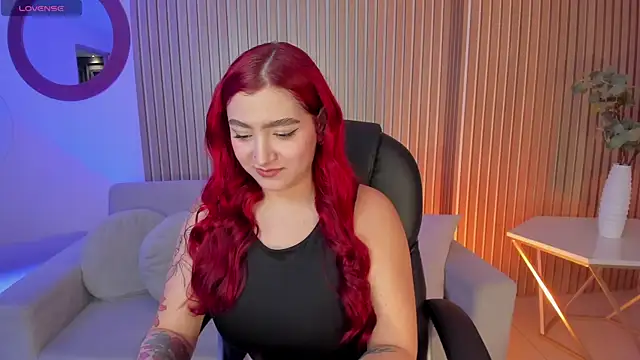 ViolettCastel online show from 02.25.25