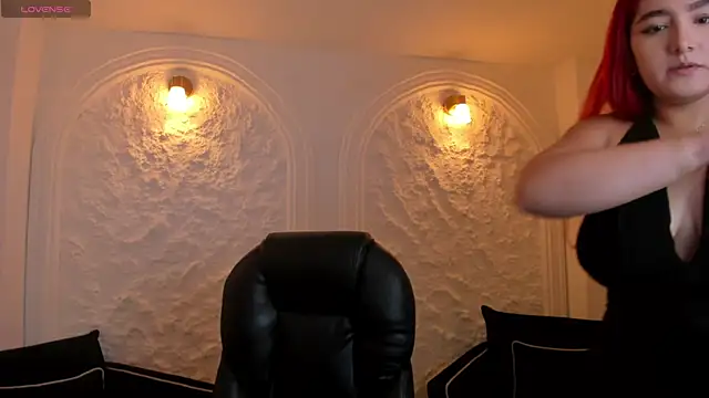 ViolettCastel online show from 10.05.25