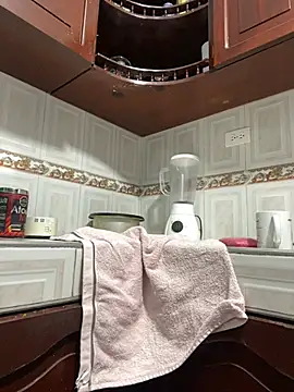 sweetsarabig22cm online show from 04.11.26