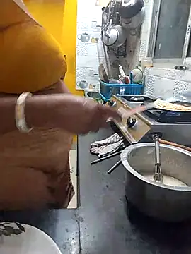 ANUBHABI online show from 03.05.25