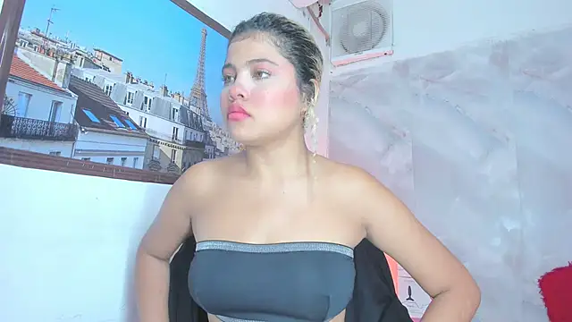 sofiacastillo01 online show from 05.28.26