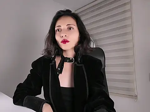 Edranah online show from 10.30.25